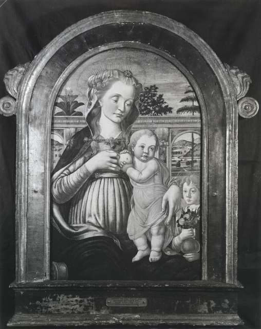 The Baltimore Museum of Art — Utili, Giovanni Battista. Madonna and Child with St. John — insieme, con cornice